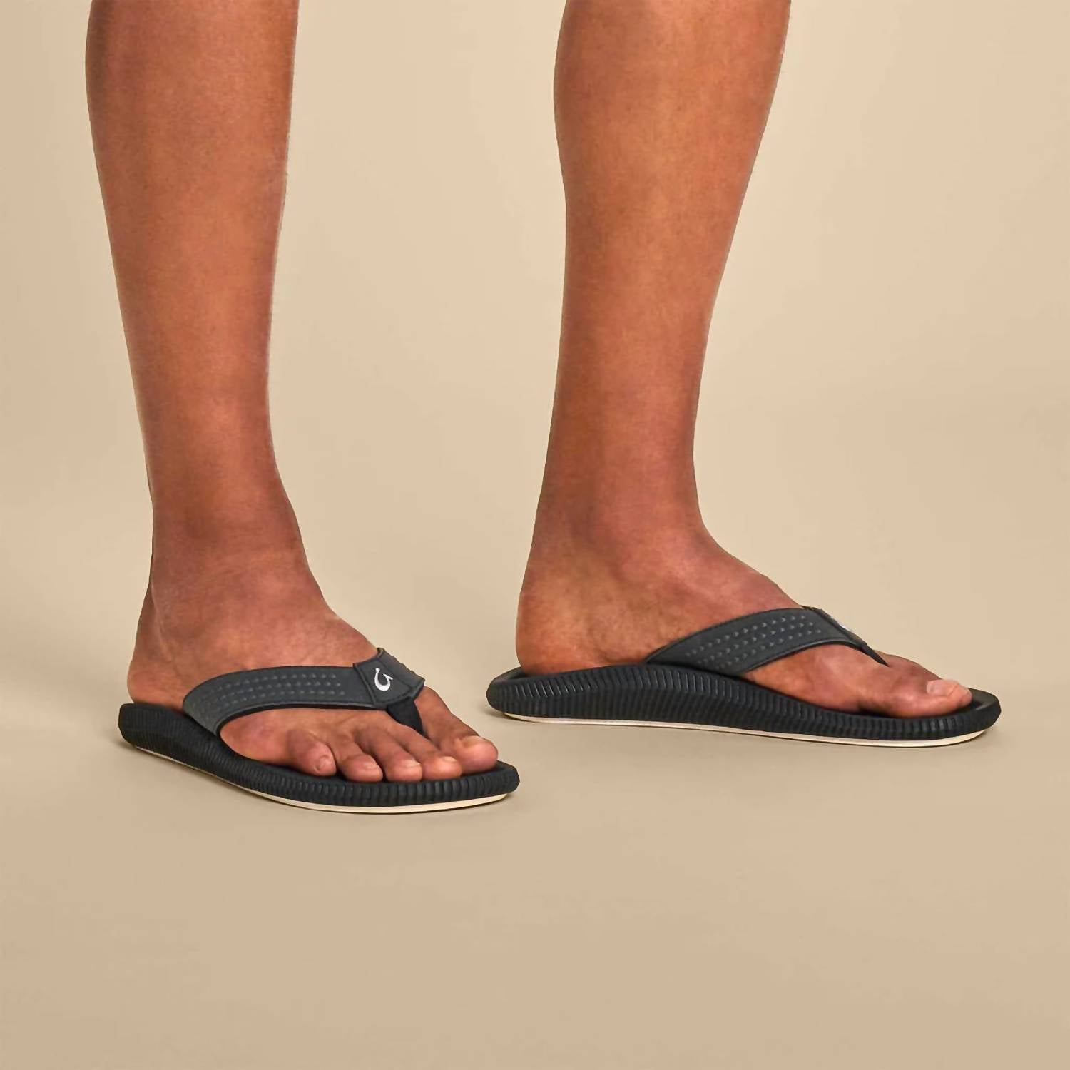 Men's Ulele Beach Sandals In Black