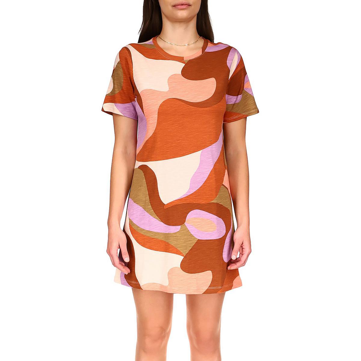 Reveal Cut-Out Mini T-Shirt Dress