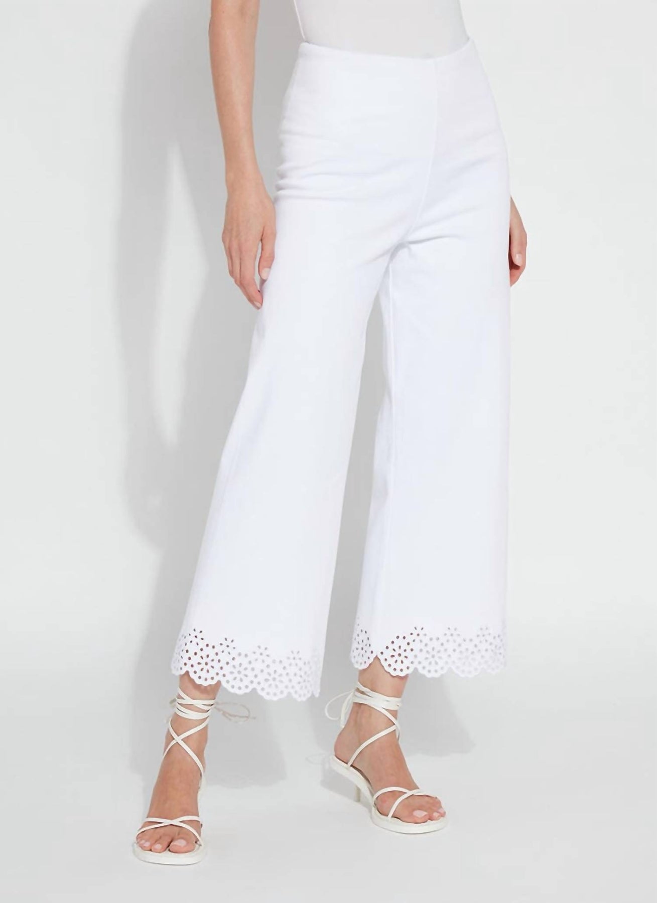 Cropped Embroidered Eyelet Wide Leg Pants In White 7802240073788